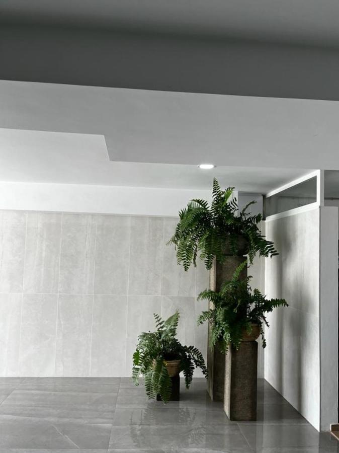 Borinquen Studio Apartment Playa Feñabe Екстериор снимка